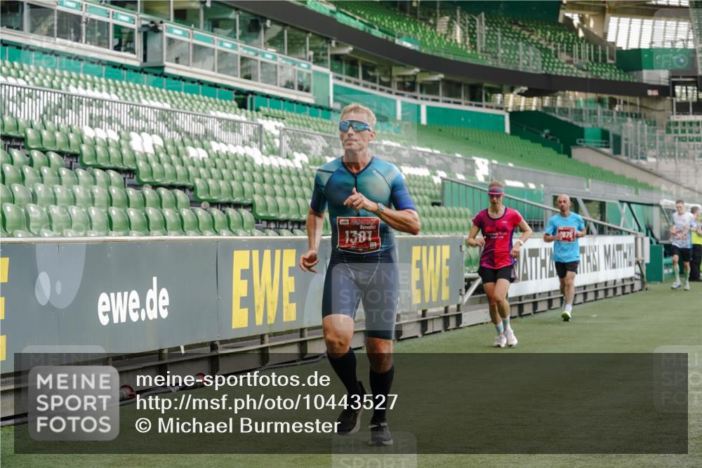 13.09.2026 - 21. swb-Marathon Bremen Michael Burmester http://msf.ph/oto/10443527 13.09.2026 12:44:32 Laufen im Stadion 280, 339, 493, 508, 623, 678, 681, 715, 819, 969, 1264, 1301, 1335, 1372, 1498, 1696, 1770, 1921, 1937, 1975, 2020, 2098, 2683, 3092, 3271, 3500, 3609, 3688, 4118, 4328, 4739, 4904, 5092, 5143, 5199, 5316, 5369, 5601, 5776, 5996, 6359, 6579, 6973, 7015, 7170, 7206, 7265, 7715, 7841, 7950, 8028, 8689, 8749, 8850, 9129, 9137, 9153, 9200, 9233, 9583, 9849, 13063, 13168, 13237, 126, 371, 453, 603, 640, 650, 671, 735, 744, 862, 912, 957, 1136, 1411, 1667, 1822, 1850 meine-sportfotos.de