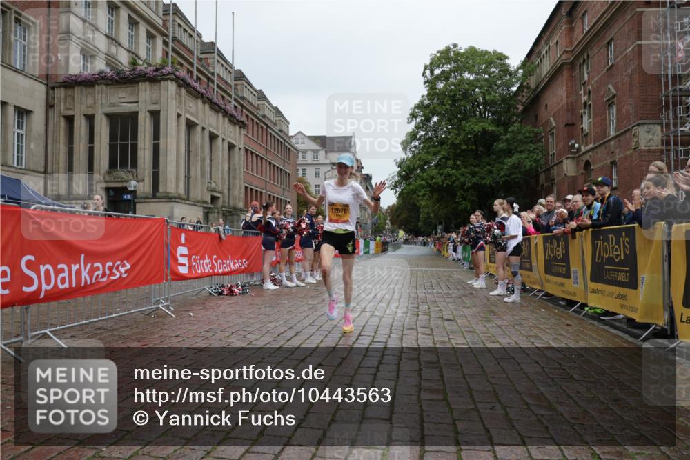 13.09.2026 - Kiel Lauf Yannick Fuchs http://msf.ph/oto/10443563 13.09.2026 12:07:21 Ziel 12078, 12459 meine-sportfotos.de