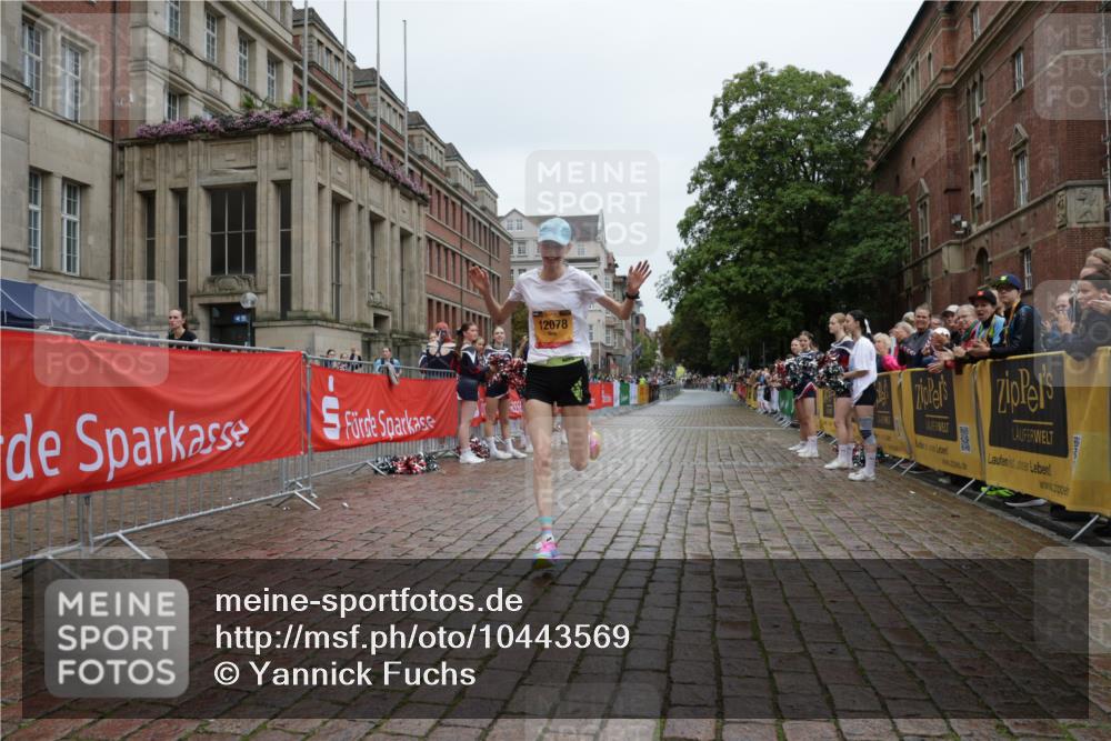 13.09.2026 - Kiel Lauf Yannick Fuchs http://msf.ph/oto/10443569 13.09.2026 12:07:21 Ziel 12078, 12459 meine-sportfotos.de