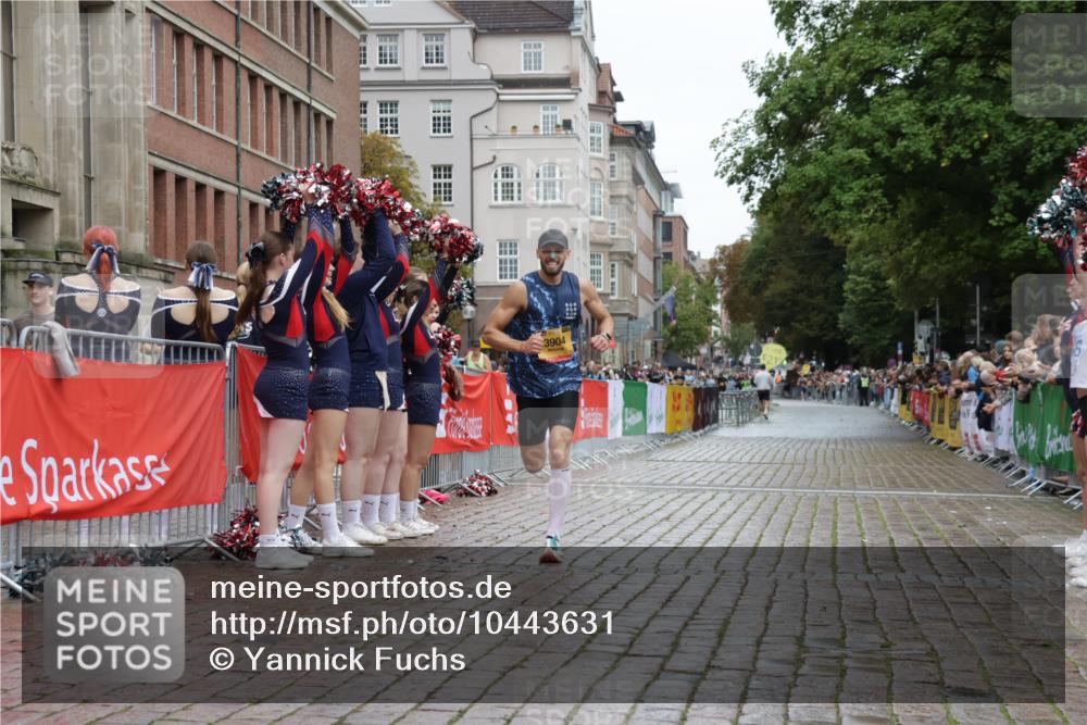 13.09.2026 - Kiel Lauf Yannick Fuchs http://msf.ph/oto/10443631 13.09.2026 12:09:30 Ziel 1201, 3904 meine-sportfotos.de