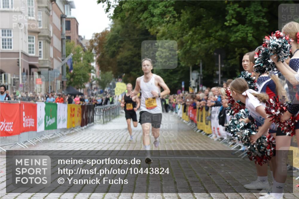 13.09.2026 - Kiel Lauf Yannick Fuchs http://msf.ph/oto/10443824 13.09.2026 12:10:42 Ziel 61, 2077, 2790, 7264, 1373, 1949, 2327, 2457, 4710, 11322, 12191 meine-sportfotos.de