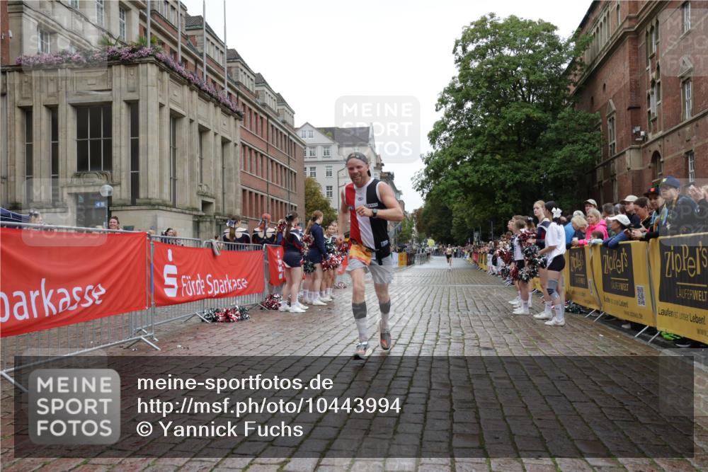 13.09.2026 - Kiel Lauf Yannick Fuchs http://msf.ph/oto/10443994 13.09.2026 12:11:18 Ziel 1373, 1949, 2327, 2457, 4710, 11322, 12191, 2631, 4347 meine-sportfotos.de