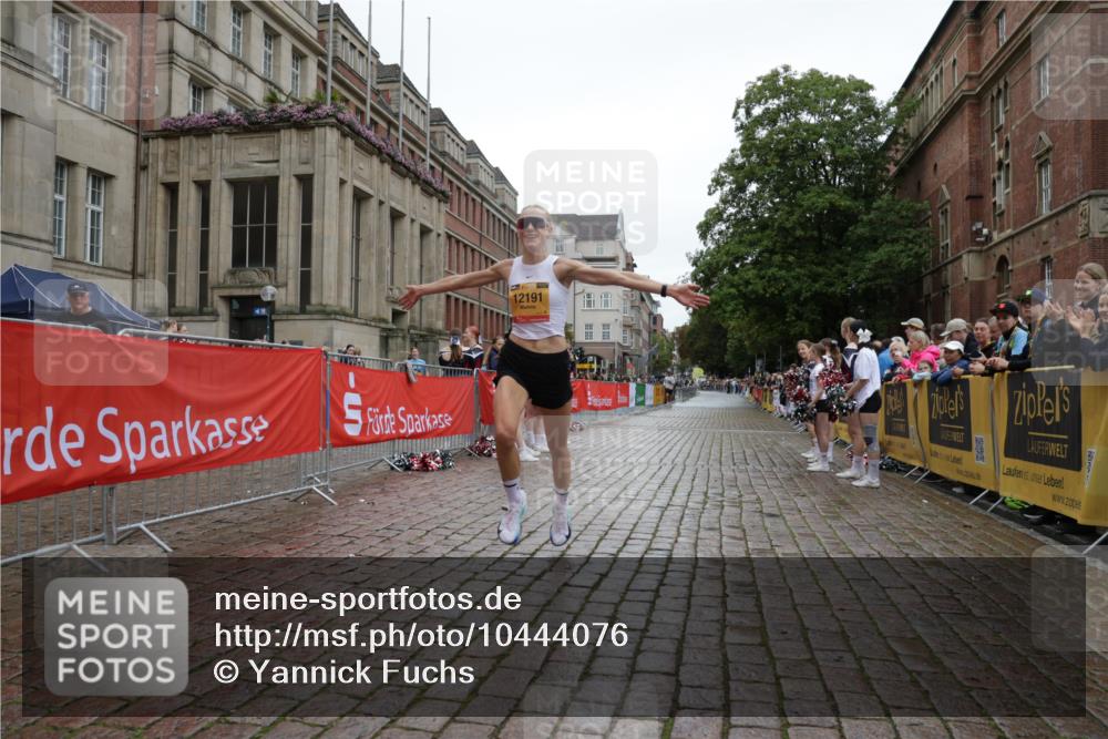 13.09.2026 - Kiel Lauf Yannick Fuchs http://msf.ph/oto/10444076 13.09.2026 12:11:26 Ziel 2631, 1373, 1949, 2327, 2457, 4710, 11322, 12191, 4347, 8609, 11504, 2457 meine-sportfotos.de