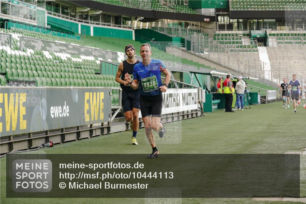 13.09.2026 - 21. swb-Marathon Bremen Michael Burmester http://msf.ph/oto/10444113 13.09.2026 12:44:58 Laufen im Stadion 280, 339, 474, 493, 508, 623, 678, 681, 715, 788, 969, 1017, 1264, 1277, 1301, 1335, 1372, 1498, 1696, 1770, 1937, 1975, 2020, 2098, 3092, 3271, 3500, 3609, 4110, 4118, 4157, 4328, 4739, 4904, 5092, 5143, 5369, 5601, 5776, 5996, 6579, 6918, 6973, 7015, 7170, 7206, 7265, 7478, 7715, 7841, 7950, 8028, 8054, 8096, 8850, 8936, 9070, 9129, 9137, 9306, 9583, 9642, 13063, 13168, 13237, 126, 371, 603, 640, 650, 671, 735, 744, 912, 957, 1136, 1411, 1667, 1822, 1850 meine-sportfotos.de