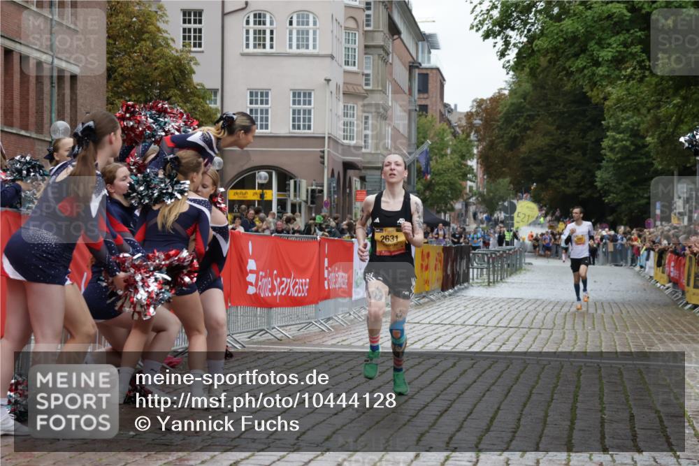 13.09.2026 - Kiel Lauf Yannick Fuchs http://msf.ph/oto/10444128 13.09.2026 12:11:49 Ziel 8209, 8609, 8993, 11504, 2631, 4347, 3730 meine-sportfotos.de