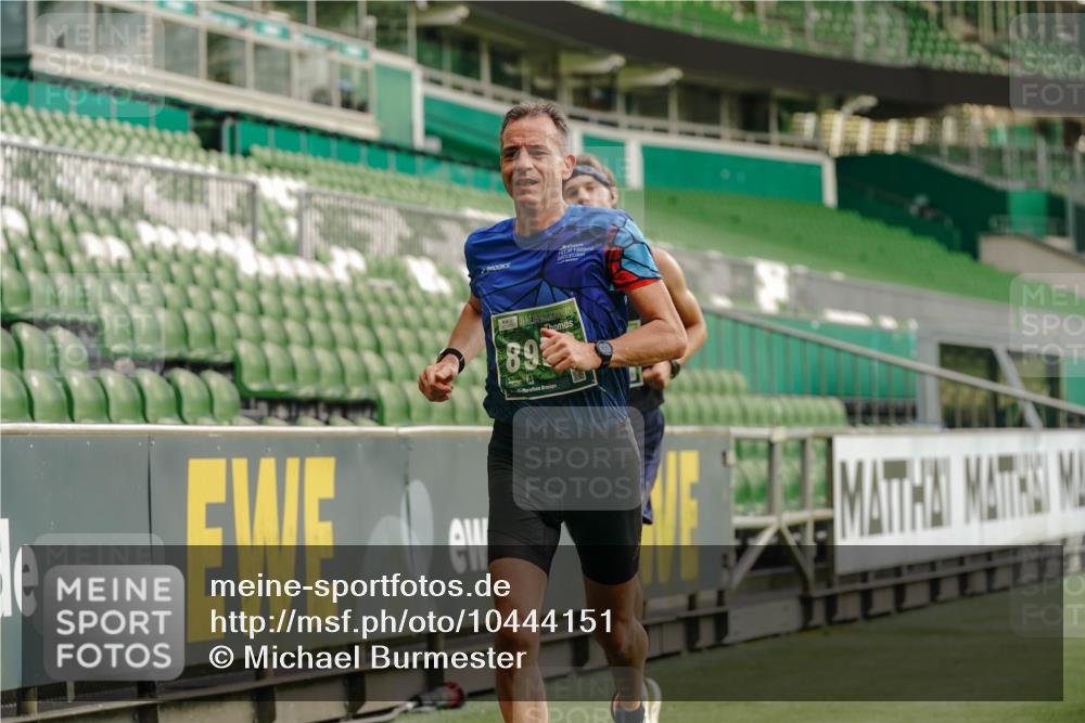 13.09.2026 - 21. swb-Marathon Bremen Michael Burmester http://msf.ph/oto/10444151 13.09.2026 12:44:59 Laufen im Stadion 280, 339, 474, 493, 508, 623, 678, 681, 715, 788, 969, 1017, 1264, 1277, 1301, 1335, 1372, 1498, 1696, 1770, 1937, 1975, 2020, 2098, 3092, 3271, 3500, 3609, 4110, 4118, 4157, 4328, 4739, 4904, 5092, 5143, 5369, 5601, 5776, 5996, 6579, 6918, 6973, 7015, 7170, 7206, 7265, 7478, 7715, 7841, 7950, 8028, 8054, 8096, 8850, 8936, 9070, 9129, 9137, 9273, 9306, 9583, 9642, 13063, 13168, 13237, 126, 371, 603, 640, 650, 671, 735, 744, 912, 957, 1136, 1411, 1667, 1822, 1850 meine-sportfotos.de