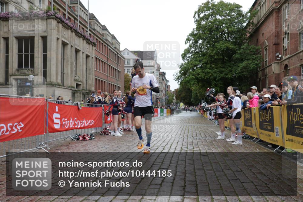 13.09.2026 - Kiel Lauf Yannick Fuchs http://msf.ph/oto/10444185 13.09.2026 12:11:57 Ziel 8209, 8993, 2631, 4347, 8609, 8993, 11504, 3730, 2631 meine-sportfotos.de