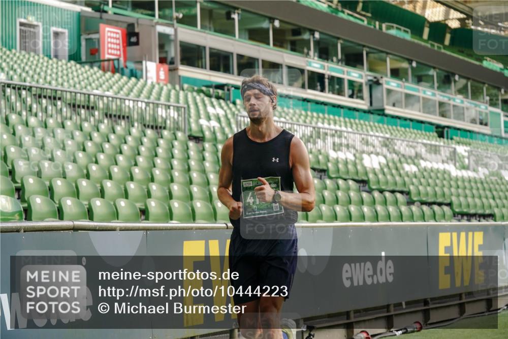 13.09.2026 - 21. swb-Marathon Bremen Michael Burmester http://msf.ph/oto/10444223 13.09.2026 12:45:01 Laufen im Stadion 280, 339, 474, 493, 508, 623, 678, 681, 715, 788, 969, 1017, 1264, 1277, 1301, 1335, 1372, 1498, 1696, 1770, 1863, 1937, 1975, 2020, 2084, 2098, 3092, 3271, 3500, 3609, 4110, 4118, 4157, 4328, 4739, 4904, 5092, 5143, 5369, 5601, 5776, 5996, 6918, 6973, 7015, 7170, 7206, 7265, 7478, 7715, 7841, 8028, 8054, 8096, 8850, 8936, 9070, 9129, 9137, 9273, 9306, 9583, 9642, 13063, 13168, 13237, 126, 371, 603, 640, 650, 671, 735, 744, 912, 957, 1136, 1411, 1667, 1822, 1850 meine-sportfotos.de