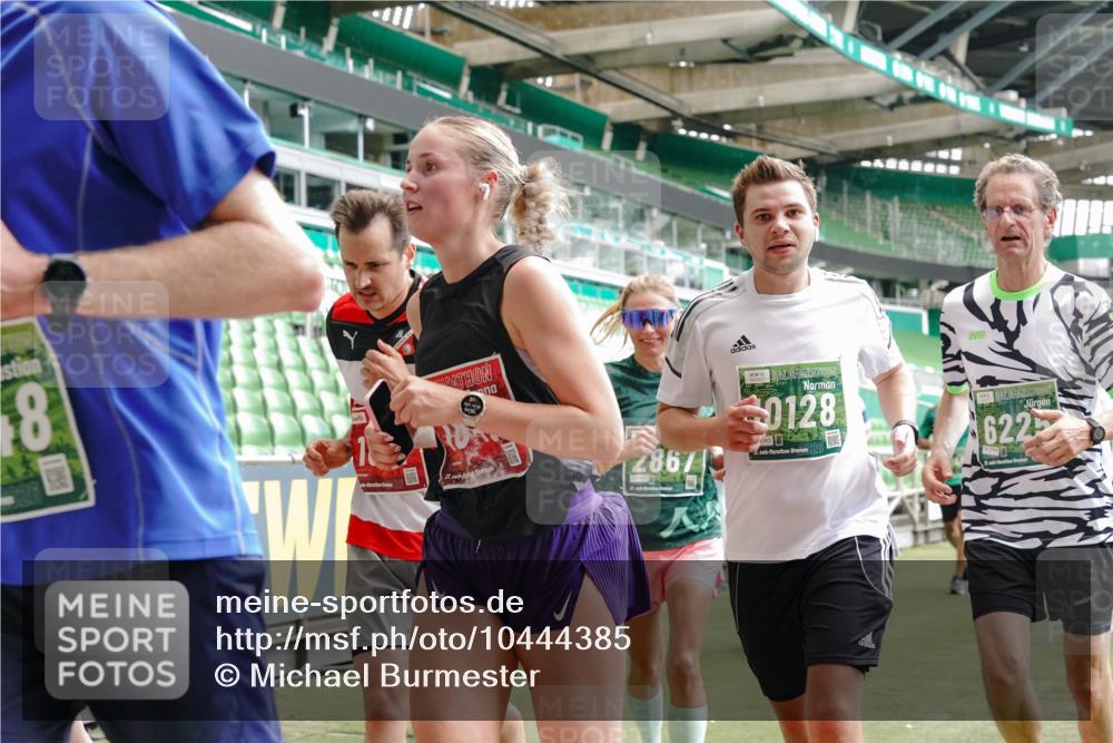 13.09.2026 - 21. swb-Marathon Bremen Michael Burmester http://msf.ph/oto/10444385 13.09.2026 13:07:43 Laufen im Stadion 132, 156, 303, 310, 372, 489, 551, 607, 682, 716, 800, 808, 809, 831, 834, 846, 884, 911, 922, 1083, 1173, 1189, 1205, 1210, 1285, 1289, 1322, 1364, 1365, 1369, 1387, 1395, 1437, 1532, 1545, 1559, 1574, 1600, 1688, 1823, 1831, 1841, 1848, 1854, 1871, 1899, 1909, 1926, 1938, 2003, 2041, 2070, 2090, 2215, 2219, 2229, 2275, 2283, 2318, 2356, 2366, 2405, 2440, 2492, 2565, 2611, 2635, 2699, 2707, 2721, 2727, 2731, 2755, 2782, 2802, 2818, 2831, 2866, 2902, 2911, 2949, 2960 meine-sportfotos.de