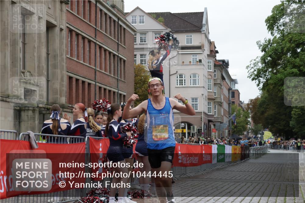 13.09.2026 - Kiel Lauf Yannick Fuchs http://msf.ph/oto/10444445 13.09.2026 12:12:29 Ziel 3730, 9390, 8209, 8993 meine-sportfotos.de