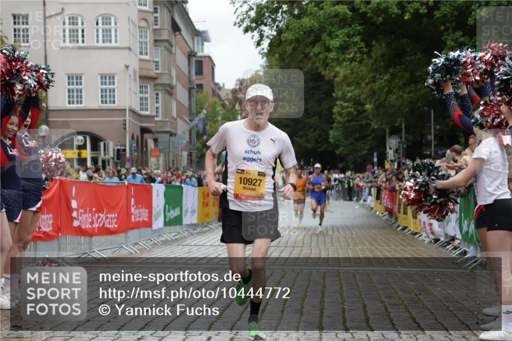 13.09.2026 - Kiel Lauf Yannick Fuchs http://msf.ph/oto/10444772 13.09.2026 12:14:02 Ziel 10208, 663, 2109, 10008, 10160, 10927, 6182, 9253, 10912, 10470 meine-sportfotos.de