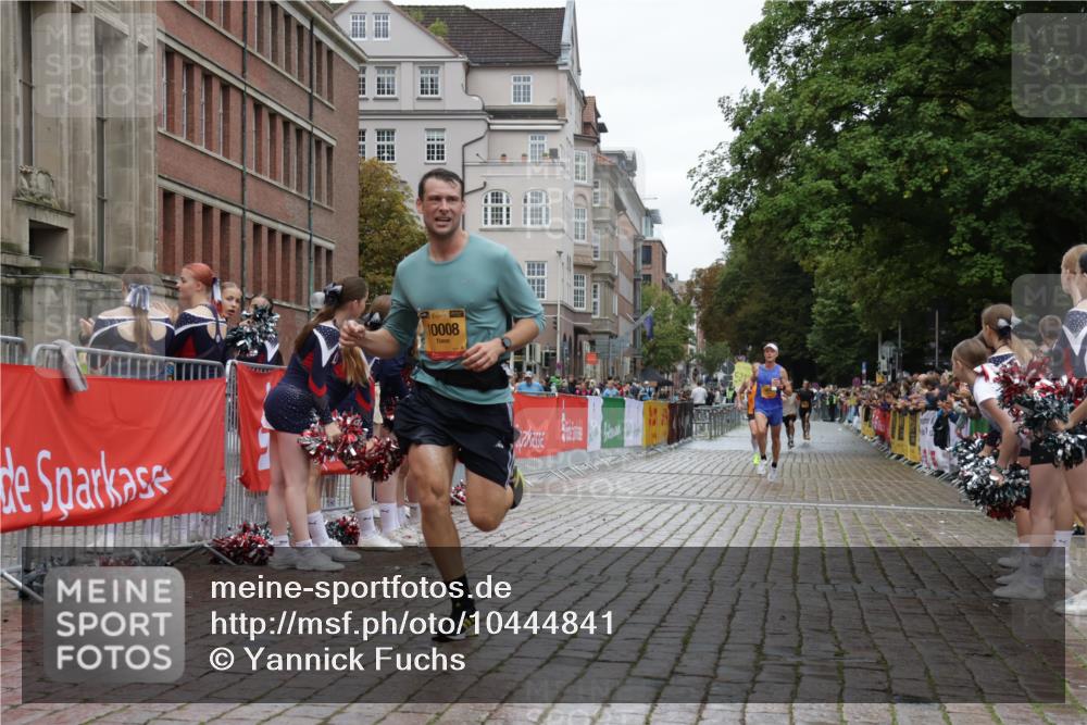 13.09.2026 - Kiel Lauf Yannick Fuchs http://msf.ph/oto/10444841 13.09.2026 12:14:05 Ziel 10208, 663, 2109, 10008, 10160, 10927, 6182, 9253, 10912 meine-sportfotos.de