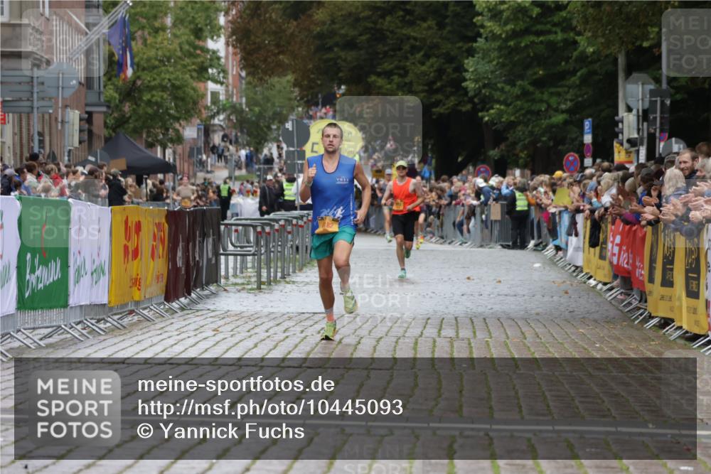 13.09.2026 - Kiel Lauf Yannick Fuchs http://msf.ph/oto/10445093 13.09.2026 12:14:31 Ziel 2565, 11085, 6182, 9253, 10208, 10912, 7208, 9316, 2109 meine-sportfotos.de