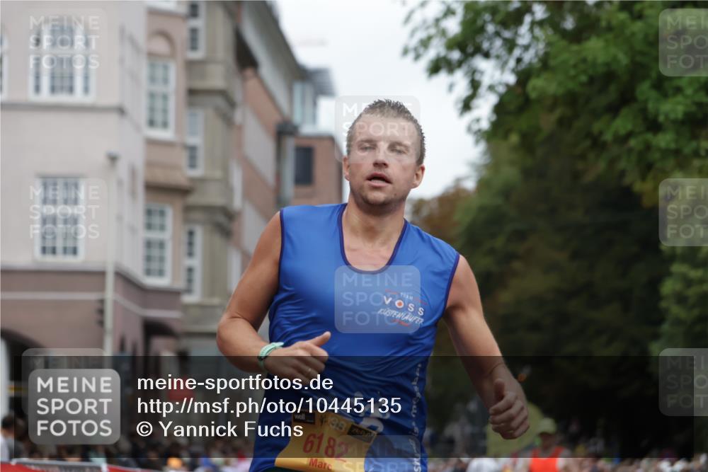 13.09.2026 - Kiel Lauf Yannick Fuchs http://msf.ph/oto/10445135 13.09.2026 12:14:37 Ziel 2565, 11085, 2565, 6182, 9253, 10912, 2550, 7208, 9316, 10208 meine-sportfotos.de