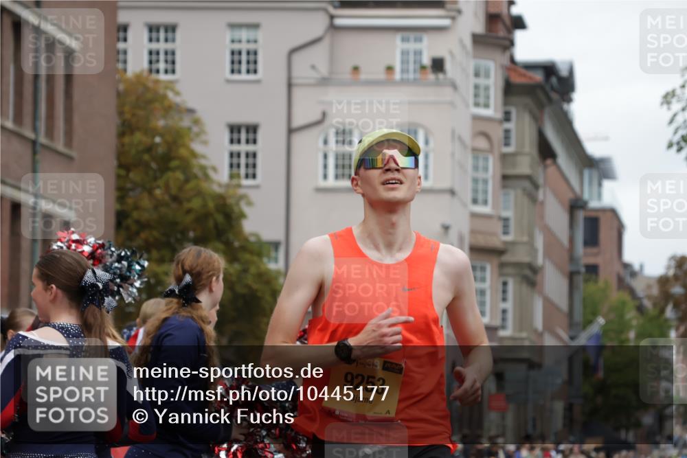 13.09.2026 - Kiel Lauf Yannick Fuchs http://msf.ph/oto/10445177 13.09.2026 12:14:44 Ziel 7208, 9316, 2565, 6182, 9253, 10912, 11085, 2550, 6182 meine-sportfotos.de