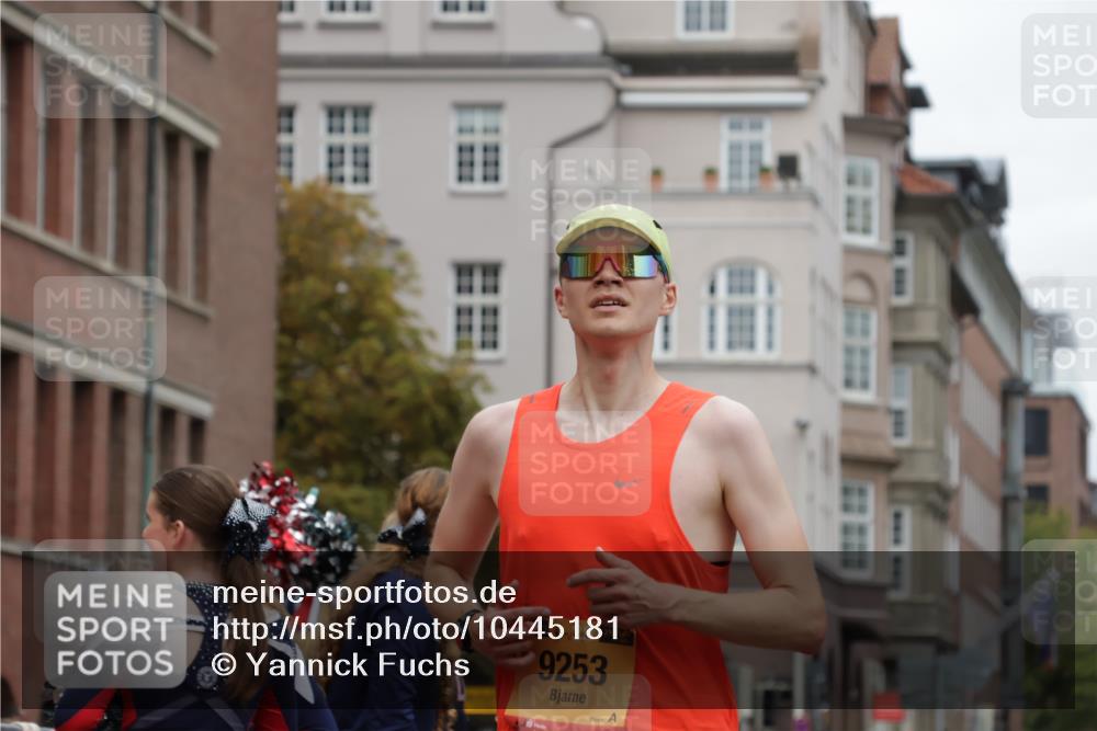 13.09.2026 - Kiel Lauf Yannick Fuchs http://msf.ph/oto/10445181 13.09.2026 12:14:44 Ziel 7208, 9316, 2565, 6182, 9253, 10912, 11085, 2550, 6182 meine-sportfotos.de