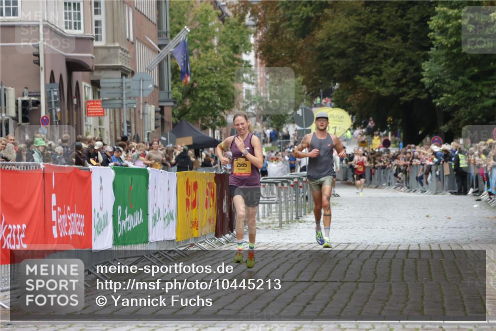 13.09.2026 - Kiel Lauf Yannick Fuchs http://msf.ph/oto/10445213 13.09.2026 12:14:46 Ziel 7208, 9316, 2565, 6182, 9253, 10912, 11085, 2550, 9855, 6182 meine-sportfotos.de