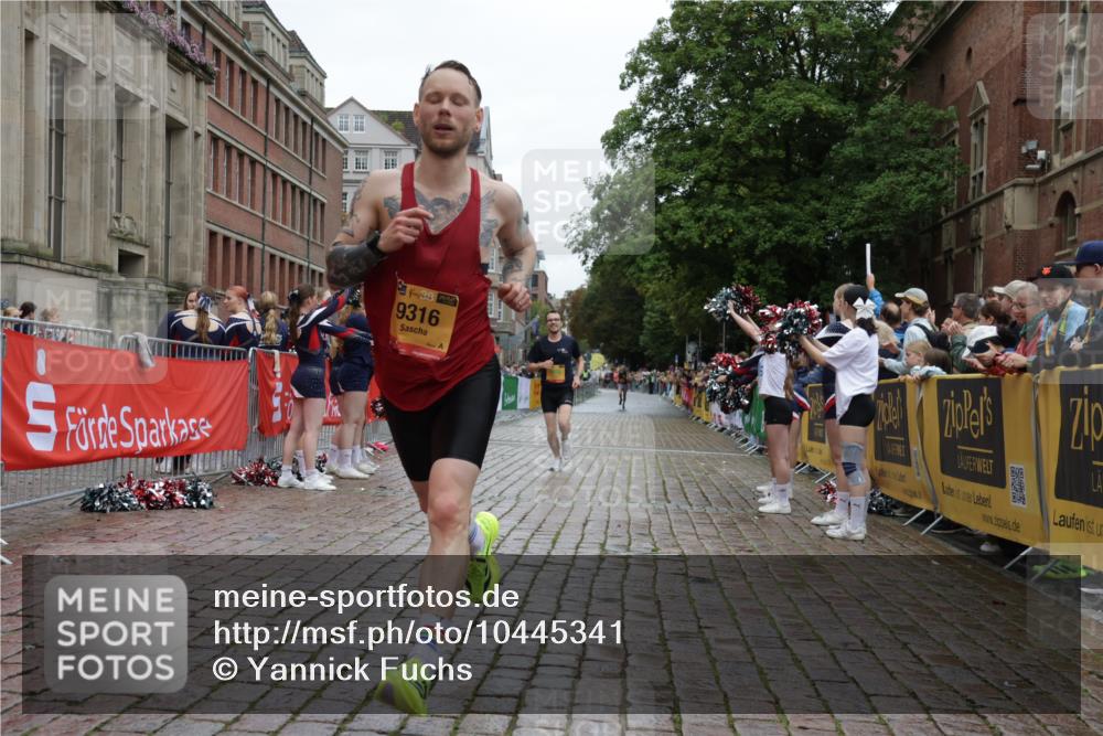 13.09.2026 - Kiel Lauf Yannick Fuchs http://msf.ph/oto/10445341 13.09.2026 12:15:10 Ziel 6871, 8093, 9855, 2550, 7208, 9316, 3398, 3970, 9575, 12196, 11085 meine-sportfotos.de