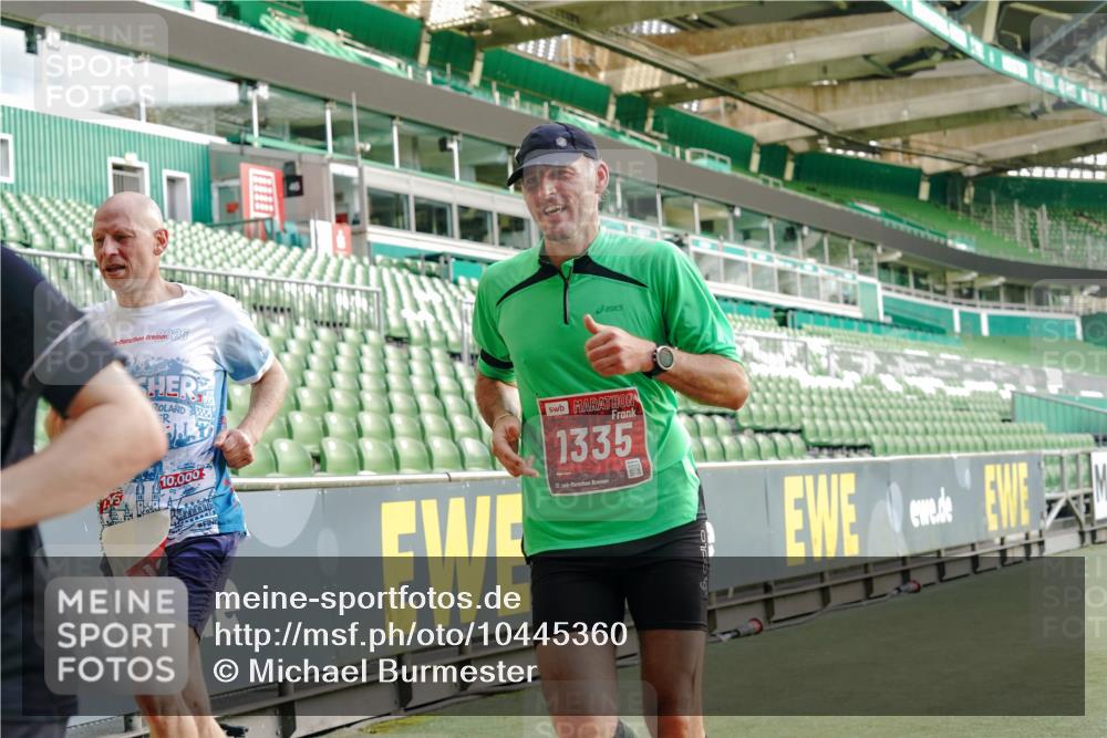 13.09.2026 - 21. swb-Marathon Bremen Michael Burmester http://msf.ph/oto/10445360 13.09.2026 12:45:52 Laufen im Stadion 195, 280, 339, 474, 493, 508, 538, 567, 604, 697, 715, 788, 1017, 1034, 1181, 1241, 1264, 1277, 1301, 1335, 1696, 1863, 1937, 1975, 2020, 2084, 2087, 2297, 2809, 2889, 3092, 3271, 3609, 4110, 4157, 4236, 4328, 5024, 5092, 5238, 5283, 5674, 5719, 5996, 6918, 7206, 7265, 7336, 7478, 7715, 8054, 8096, 8319, 8325, 8331, 8670, 8701, 8756, 8936, 9070, 9129, 9273, 9306, 9495, 9544, 9583, 9642, 13034, 13168, 439, 1411, 1667, 1822, 1850 meine-sportfotos.de