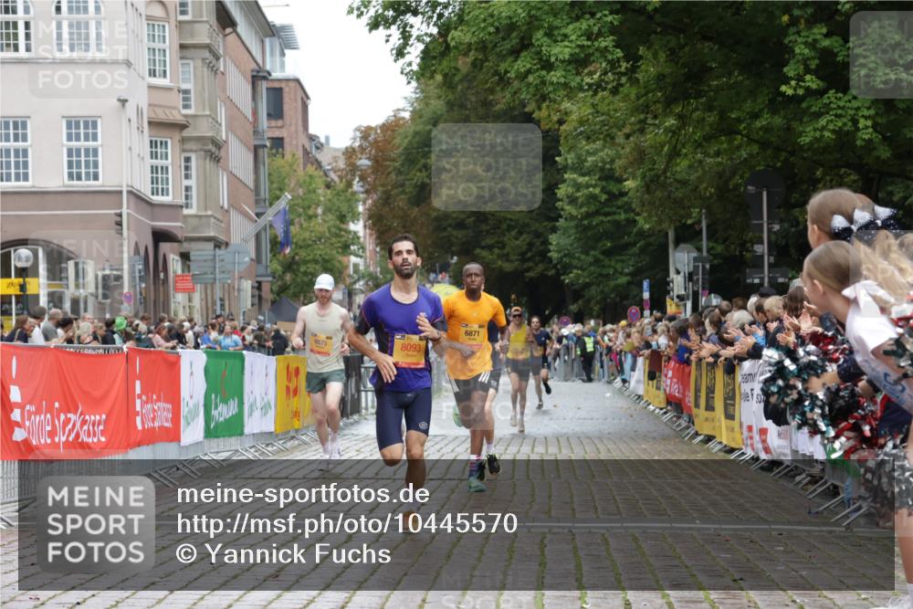 13.09.2026 - Kiel Lauf Yannick Fuchs http://msf.ph/oto/10445570 13.09.2026 12:15:34 Ziel 3194, 3970, 3398, 6871, 8093, 9575, 9855, 12196, 2562, 10494, 12309, 2550 meine-sportfotos.de