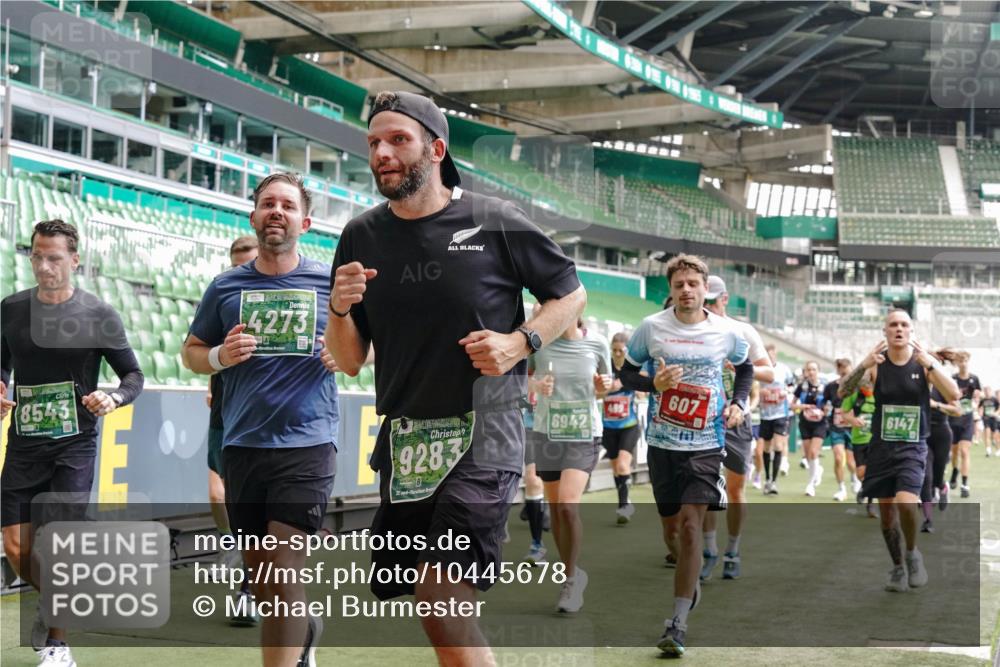 13.09.2026 - 21. swb-Marathon Bremen Michael Burmester http://msf.ph/oto/10445678 13.09.2026 13:08:02 Laufen im Stadion 132, 156, 310, 372, 489, 551, 607, 682, 716, 800, 808, 809, 831, 834, 846, 884, 911, 922, 1025, 1083, 1124, 1173, 1189, 1210, 1285, 1289, 1322, 1364, 1369, 1387, 1395, 1437, 1532, 1545, 1559, 1600, 1688, 1831, 1841, 1854, 1871, 1899, 1926, 1938, 2003, 2041, 2070, 2090, 2215, 2219, 2229, 2283, 2318, 2366, 2380, 2405, 2440, 2467, 2492, 2565, 2611, 2635, 2699, 2707, 2721, 2727, 2731, 2755, 2782, 2802, 2818, 2823, 2831, 2841, 2866, 2897, 2911, 2930, 2949, 2960 meine-sportfotos.de
