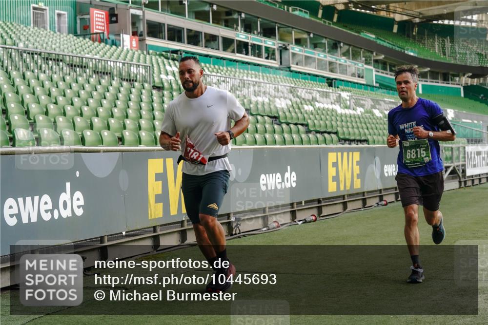 13.09.2026 - 21. swb-Marathon Bremen Michael Burmester http://msf.ph/oto/10445693 13.09.2026 12:46:05 Laufen im Stadion 195, 280, 339, 474, 508, 538, 567, 604, 697, 715, 788, 1017, 1034, 1181, 1241, 1264, 1277, 1863, 1937, 1975, 2020, 2021, 2084, 2087, 2297, 2809, 2889, 3092, 3196, 3271, 3609, 4110, 4157, 4236, 4777, 5024, 5092, 5238, 5283, 5674, 5719, 5996, 6053, 6686, 6815, 6918, 7206, 7336, 7478, 7814, 8054, 8096, 8319, 8325, 8331, 8334, 8670, 8701, 8756, 8936, 8983, 9070, 9129, 9273, 9306, 9495, 9544, 9583, 9642, 9813, 13034, 13168, 439, 1411, 1667, 1822, 1850 meine-sportfotos.de