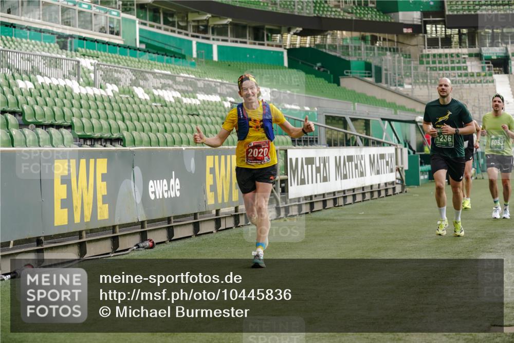 13.09.2026 - 21. swb-Marathon Bremen Michael Burmester http://msf.ph/oto/10445836 13.09.2026 12:46:16 Laufen im Stadion 195, 280, 474, 508, 538, 567, 604, 697, 788, 868, 1017, 1034, 1181, 1241, 1277, 1863, 1937, 2020, 2021, 2084, 2087, 2297, 2538, 2809, 2889, 3092, 3196, 3271, 3609, 4110, 4157, 4236, 4777, 5024, 5092, 5238, 5283, 5674, 5719, 6053, 6686, 6815, 6918, 7336, 7478, 7814, 7871, 8054, 8096, 8319, 8325, 8331, 8334, 8670, 8701, 8756, 8936, 8983, 9070, 9129, 9273, 9306, 9495, 9544, 9583, 9642, 9813, 13034, 13168, 439, 1667, 1850 meine-sportfotos.de