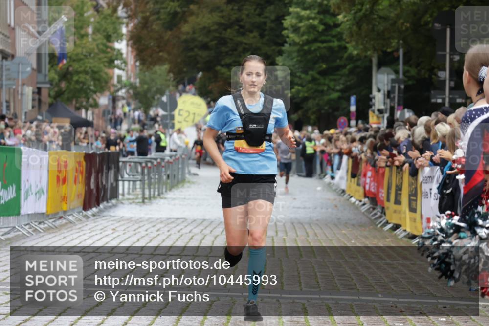 13.09.2026 - Kiel Lauf Yannick Fuchs http://msf.ph/oto/10445993 13.09.2026 12:16:22 Ziel 1555, 10976, 2562, 11267, 12309, 12683, 169, 7260, 9055, 2562, 10494 meine-sportfotos.de