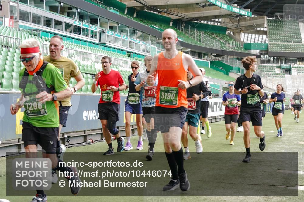 13.09.2026 - 21. swb-Marathon Bremen Michael Burmester http://msf.ph/oto/10446074 13.09.2026 13:08:08 Laufen im Stadion 132, 156, 489, 551, 607, 682, 716, 800, 808, 809, 831, 834, 846, 884, 911, 922, 1025, 1124, 1173, 1189, 1210, 1285, 1289, 1322, 1364, 1369, 1387, 1395, 1398, 1532, 1559, 1600, 1688, 1831, 1841, 1854, 1871, 1899, 1926, 1938, 2003, 2041, 2070, 2090, 2215, 2219, 2229, 2283, 2318, 2366, 2380, 2405, 2413, 2440, 2467, 2492, 2565, 2611, 2635, 2699, 2707, 2721, 2727, 2731, 2755, 2782, 2802, 2818, 2823, 2831, 2841, 2866, 2897, 2911, 2930, 2949, 2960 meine-sportfotos.de