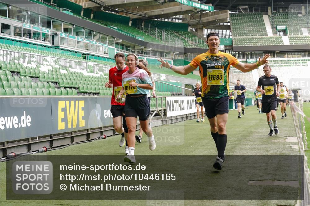 13.09.2026 - 21. swb-Marathon Bremen Michael Burmester http://msf.ph/oto/10446165 13.09.2026 10:29:29 Laufen im Stadion 10162, 10170, 10183, 10193, 10200, 10218, 10233, 10253, 10267, 10270, 10294, 10316, 10329, 10334, 10348, 10381, 10392, 10421, 10426, 10452, 10467, 10508, 10525, 10537, 10538, 10544, 10585, 10652, 10655, 10709, 10734, 10739, 10761, 10763, 10764, 10770, 10808, 10814, 10825, 10827, 10835, 10840, 10876, 10887, 10906, 10910, 10923, 10966, 10993, 11002, 11005, 11007, 11018, 11035, 11058, 11087, 11092, 11109, 11170 meine-sportfotos.de