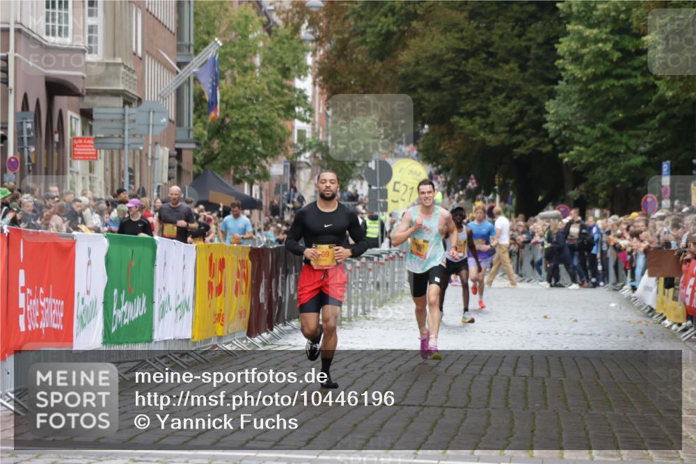 13.09.2026 - Kiel Lauf Yannick Fuchs http://msf.ph/oto/10446196 13.09.2026 12:16:45 Ziel 9055, 169, 1555, 7260, 10976, 1641, 3365, 3971, 7833, 8057, 10638, 10897, 1555 meine-sportfotos.de