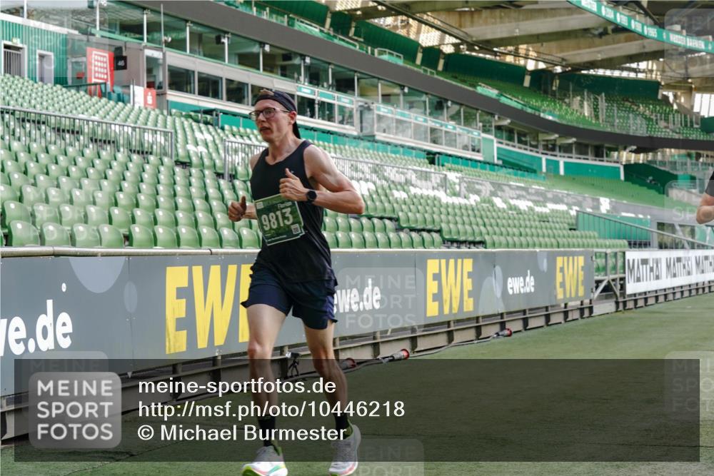13.09.2026 - 21. swb-Marathon Bremen Michael Burmester http://msf.ph/oto/10446218 13.09.2026 12:46:26 Laufen im Stadion 195, 280, 474, 508, 538, 567, 604, 697, 788, 868, 1017, 1034, 1181, 1241, 1277, 1554, 1863, 2020, 2021, 2084, 2087, 2297, 2538, 2809, 2889, 3092, 3118, 3196, 3271, 3424, 3520, 3609, 4110, 4157, 4236, 4239, 4729, 4777, 4808, 5024, 5092, 5238, 5283, 5674, 5719, 5725, 6053, 6686, 6815, 6918, 7102, 7336, 7478, 7814, 7871, 8054, 8096, 8319, 8325, 8331, 8334, 8670, 8701, 8756, 8936, 8983, 9070, 9129, 9273, 9306, 9495, 9544, 9583, 9642, 9813, 13034, 439, 1667, 1850 meine-sportfotos.de
