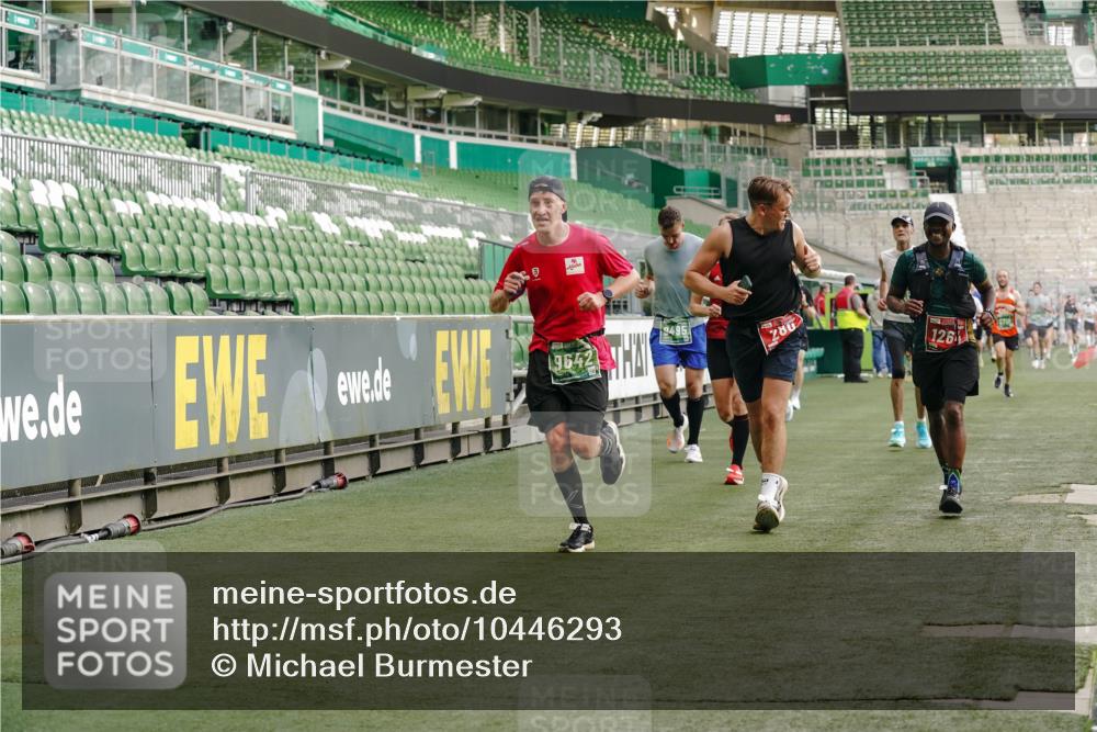 13.09.2026 - 21. swb-Marathon Bremen Michael Burmester http://msf.ph/oto/10446293 13.09.2026 12:46:30 Laufen im Stadion 195, 280, 474, 508, 538, 567, 604, 697, 788, 868, 1017, 1034, 1181, 1241, 1277, 1554, 1863, 2020, 2021, 2084, 2087, 2297, 2538, 2646, 2809, 2889, 3118, 3196, 3271, 3284, 3424, 3520, 3609, 4025, 4110, 4157, 4236, 4239, 4729, 4777, 4808, 5024, 5092, 5238, 5283, 5674, 5719, 5725, 6053, 6686, 6815, 6918, 7102, 7336, 7478, 7814, 7871, 8054, 8096, 8319, 8325, 8331, 8334, 8670, 8701, 8756, 8936, 8983, 9061, 9070, 9129, 9273, 9306, 9495, 9544, 9642, 9813, 13034, 439, 1667 meine-sportfotos.de