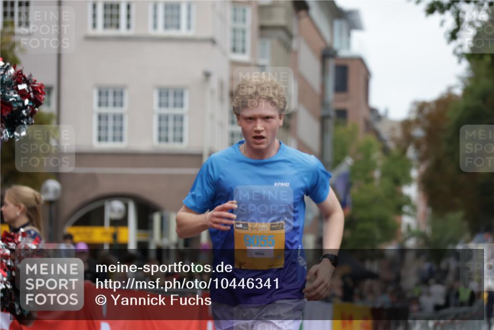 13.09.2026 - Kiel Lauf Yannick Fuchs http://msf.ph/oto/10446341 13.09.2026 12:16:59 Ziel 1641, 3365, 3971, 7833, 8057, 10638, 10897, 169, 7260, 9055, 11287, 12448 meine-sportfotos.de