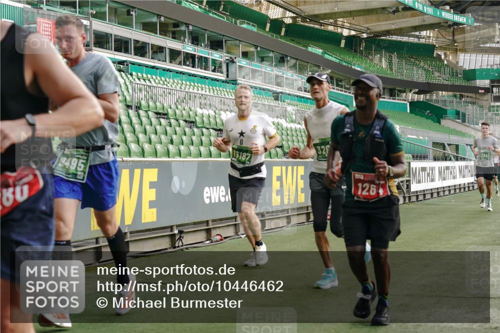 13.09.2026 - 21. swb-Marathon Bremen Michael Burmester http://msf.ph/oto/10446462 13.09.2026 12:46:35 Laufen im Stadion 195, 280, 474, 508, 538, 567, 604, 697, 788, 868, 1017, 1034, 1181, 1241, 1277, 1554, 1863, 2020, 2021, 2084, 2087, 2297, 2538, 2646, 2809, 2889, 3118, 3196, 3271, 3284, 3297, 3424, 3520, 4025, 4110, 4157, 4236, 4239, 4729, 4777, 4808, 5024, 5092, 5238, 5283, 5674, 5719, 5725, 5976, 6053, 6686, 6815, 6918, 7102, 7336, 7478, 7814, 7871, 8054, 8060, 8096, 8319, 8325, 8331, 8334, 8670, 8701, 8756, 8936, 8983, 9061, 9070, 9129, 9273, 9306, 9495, 9544, 9642, 9813, 9918, 13034, 439 meine-sportfotos.de