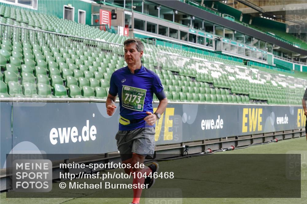 13.09.2026 - 21. swb-Marathon Bremen Michael Burmester http://msf.ph/oto/10446468 13.09.2026 13:08:15 Laufen im Stadion 132, 156, 489, 551, 607, 682, 716, 800, 808, 809, 834, 846, 884, 911, 922, 1025, 1124, 1150, 1173, 1189, 1210, 1285, 1289, 1322, 1364, 1369, 1387, 1395, 1398, 1532, 1559, 1600, 1688, 1831, 1841, 1854, 1871, 1880, 1899, 1926, 1938, 2003, 2041, 2070, 2090, 2215, 2219, 2229, 2283, 2318, 2366, 2380, 2405, 2413, 2440, 2467, 2492, 2565, 2611, 2635, 2692, 2699, 2721, 2727, 2731, 2755, 2782, 2802, 2818, 2823, 2831, 2841, 2866, 2897, 2911, 2930, 2949, 2960 meine-sportfotos.de