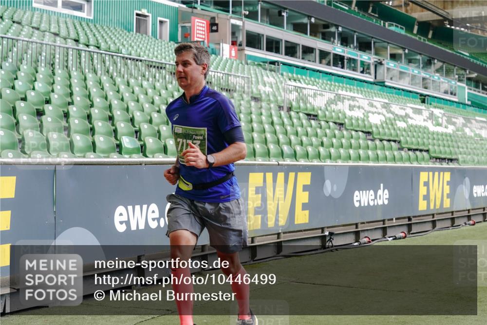 13.09.2026 - 21. swb-Marathon Bremen Michael Burmester http://msf.ph/oto/10446499 13.09.2026 13:08:15 Laufen im Stadion 132, 156, 489, 551, 607, 682, 716, 800, 808, 809, 834, 846, 884, 911, 922, 1025, 1124, 1150, 1173, 1189, 1210, 1285, 1289, 1322, 1364, 1369, 1387, 1395, 1398, 1532, 1559, 1600, 1688, 1831, 1841, 1854, 1871, 1880, 1899, 1926, 1938, 2003, 2041, 2070, 2090, 2215, 2219, 2229, 2283, 2318, 2366, 2380, 2405, 2413, 2440, 2467, 2492, 2565, 2611, 2635, 2692, 2699, 2721, 2727, 2731, 2755, 2782, 2802, 2818, 2823, 2831, 2841, 2866, 2897, 2911, 2930, 2949, 2960 meine-sportfotos.de