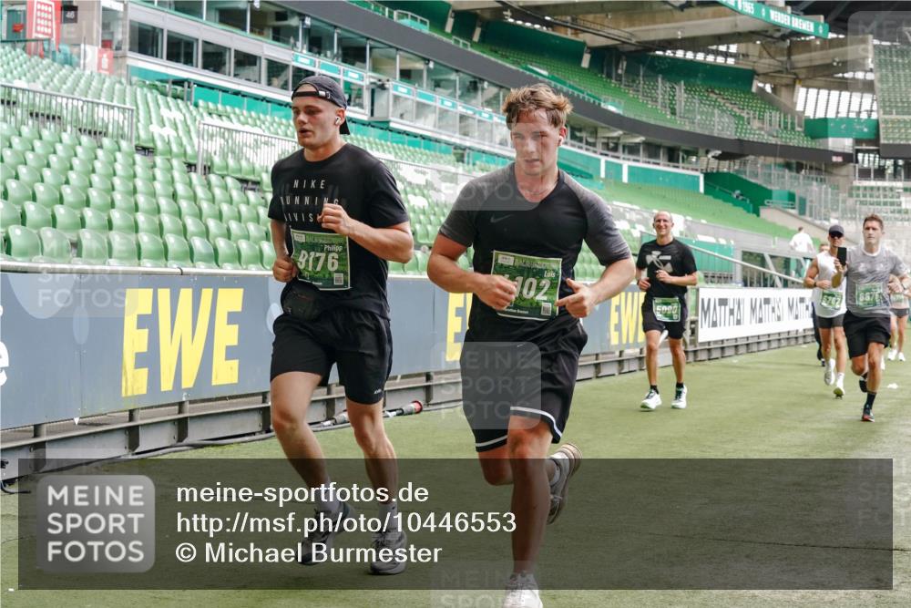 13.09.2026 - 21. swb-Marathon Bremen Michael Burmester http://msf.ph/oto/10446553 13.09.2026 13:08:17 Laufen im Stadion 132, 156, 489, 551, 607, 625, 682, 716, 800, 808, 809, 834, 846, 884, 911, 922, 1025, 1124, 1150, 1173, 1189, 1210, 1285, 1289, 1322, 1364, 1369, 1387, 1395, 1398, 1532, 1559, 1600, 1688, 1831, 1841, 1854, 1871, 1880, 1899, 1926, 1938, 2003, 2041, 2070, 2090, 2215, 2219, 2229, 2283, 2318, 2366, 2380, 2405, 2413, 2429, 2440, 2467, 2492, 2565, 2611, 2635, 2692, 2699, 2721, 2727, 2731, 2755, 2782, 2802, 2818, 2823, 2831, 2841, 2866, 2897, 2911, 2930, 2949, 2960 meine-sportfotos.de