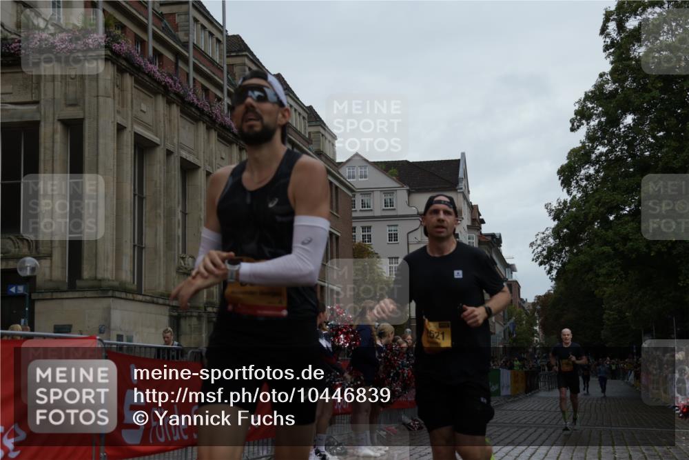 13.09.2026 - Kiel Lauf Yannick Fuchs http://msf.ph/oto/10446839 13.09.2026 12:18:01 Ziel 8927, 639, 3366, 4325, 6359, 6932, 7186, 9247, 9345, 12084, 12351, 12449, 12521, 447, 949, 1043, 3774, 3967, 4114, 7946, 1166, 3643, 4325, 5522, 10684 meine-sportfotos.de