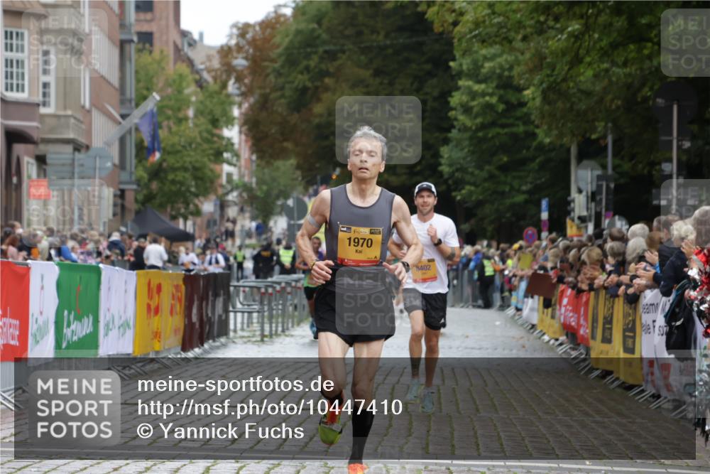 13.09.2026 - Kiel Lauf Yannick Fuchs http://msf.ph/oto/10447410 13.09.2026 12:18:54 Ziel 1510, 1661, 2960, 3884, 4280, 12648, 12707, 447, 949, 1970, 3967, 6333, 8402, 11272, 1492, 10209, 11240, 447, 949, 3967 meine-sportfotos.de
