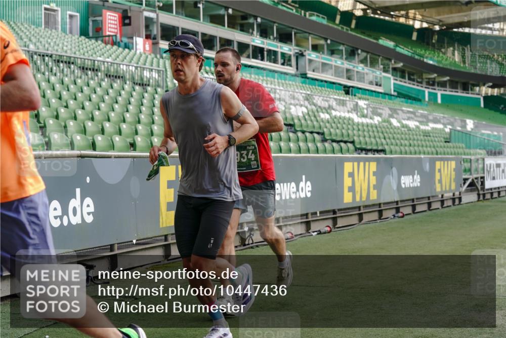 13.09.2026 - 21. swb-Marathon Bremen Michael Burmester http://msf.ph/oto/10447436 13.09.2026 12:47:01 Laufen im Stadion 195, 538, 567, 604, 621, 697, 868, 1017, 1034, 1181, 1241, 1554, 1863, 2021, 2084, 2087, 2266, 2297, 2538, 2646, 2809, 2889, 2956, 3118, 3196, 3242, 3284, 3297, 3424, 3520, 3794, 4025, 4157, 4236, 4239, 4614, 4729, 4777, 4808, 4992, 5024, 5238, 5283, 5674, 5719, 5725, 5803, 5976, 6053, 6686, 6708, 6784, 6815, 7102, 7336, 7538, 7814, 7871, 8060, 8319, 8325, 8331, 8334, 8611, 8621, 8670, 8701, 8756, 8936, 8980, 8983, 9061, 9273, 9495, 9544, 9689, 9813, 9918, 13034, 439 meine-sportfotos.de