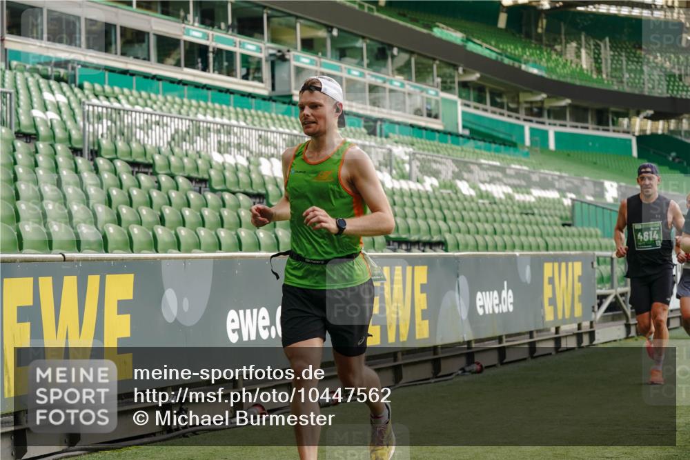 13.09.2026 - 21. swb-Marathon Bremen Michael Burmester http://msf.ph/oto/10447562 13.09.2026 12:47:06 Laufen im Stadion 195, 384, 538, 567, 604, 621, 697, 868, 1017, 1034, 1181, 1241, 1554, 1863, 2021, 2084, 2087, 2266, 2297, 2538, 2646, 2809, 2889, 2956, 3118, 3196, 3242, 3284, 3297, 3424, 3520, 3794, 4025, 4157, 4236, 4239, 4614, 4729, 4777, 4808, 4992, 5024, 5238, 5283, 5674, 5719, 5725, 5803, 5976, 6053, 6686, 6708, 6784, 6815, 7102, 7336, 7538, 7814, 7871, 8060, 8319, 8325, 8331, 8334, 8611, 8621, 8670, 8701, 8756, 8980, 8983, 9061, 9273, 9495, 9544, 9689, 9813, 9918, 13034, 439 meine-sportfotos.de