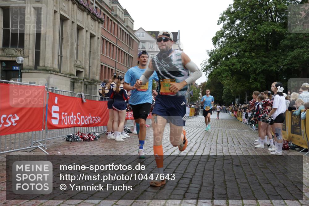 13.09.2026 - Kiel Lauf Yannick Fuchs http://msf.ph/oto/10447643 13.09.2026 12:19:18 Ziel 1856, 1868, 10209, 11240, 1492, 1510, 1661, 2960, 3884, 4280, 11272, 12648, 12707, 1553, 3637, 12772, 1661, 11272 meine-sportfotos.de