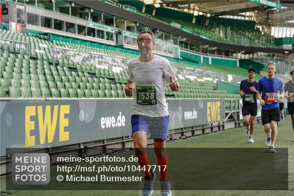 13.09.2026 - 21. swb-Marathon Bremen Michael Burmester http://msf.ph/oto/10447717 13.09.2026 12:47:11 Laufen im Stadion 195, 384, 538, 567, 604, 621, 697, 868, 1034, 1181, 1241, 1554, 1863, 2021, 2084, 2087, 2266, 2297, 2538, 2646, 2809, 2889, 2956, 3118, 3196, 3242, 3284, 3297, 3424, 3466, 3520, 3794, 4025, 4236, 4239, 4614, 4729, 4777, 4808, 4992, 5024, 5238, 5283, 5674, 5719, 5725, 5803, 5976, 6025, 6053, 6686, 6708, 6784, 6815, 7102, 7336, 7538, 7814, 7871, 8060, 8319, 8325, 8331, 8334, 8611, 8621, 8670, 8701, 8756, 8980, 8983, 9061, 9273, 9495, 9544, 9689, 9813, 9918, 13034, 439 meine-sportfotos.de