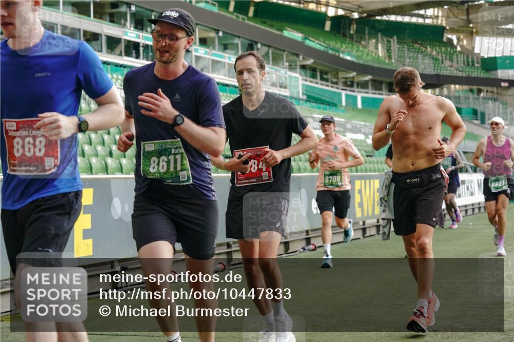 13.09.2026 - 21. swb-Marathon Bremen Michael Burmester http://msf.ph/oto/10447833 13.09.2026 12:47:15 Laufen im Stadion 195, 384, 538, 567, 604, 621, 697, 868, 1034, 1181, 1241, 1554, 2021, 2087, 2266, 2297, 2538, 2646, 2809, 2889, 2956, 3118, 3196, 3242, 3284, 3297, 3424, 3466, 3520, 3794, 4025, 4236, 4239, 4614, 4729, 4777, 4808, 4992, 5024, 5238, 5283, 5674, 5719, 5725, 5803, 5976, 6025, 6053, 6686, 6708, 6784, 6815, 7102, 7538, 7814, 7871, 8060, 8319, 8325, 8331, 8334, 8611, 8621, 8670, 8701, 8756, 8980, 8983, 9061, 9495, 9544, 9689, 9813, 9918, 13034, 439 meine-sportfotos.de