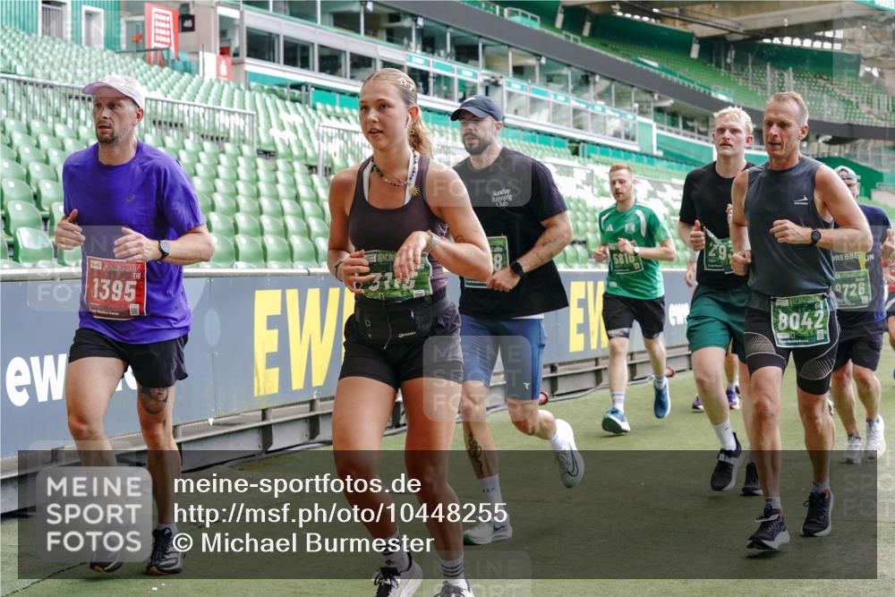 13.09.2026 - 21. swb-Marathon Bremen Michael Burmester http://msf.ph/oto/10448255 13.09.2026 13:08:47 Laufen im Stadion 383, 391, 489, 532, 549, 551, 563, 607, 625, 682, 800, 808, 809, 813, 846, 884, 898, 911, 1025, 1072, 1124, 1150, 1173, 1210, 1285, 1289, 1322, 1364, 1387, 1395, 1398, 1532, 1559, 1600, 1688, 1831, 1841, 1854, 1880, 1899, 2003, 2041, 2208, 2215, 2229, 2243, 2283, 2366, 2380, 2405, 2413, 2429, 2441, 2467, 2471, 2492, 2565, 2611, 2635, 2692, 2727, 2755, 2782, 2802, 2823, 2831, 2841, 2866, 2897, 2930, 2931, 2941, 2949, 3316, 3327, 3333, 3437, 3707 meine-sportfotos.de
