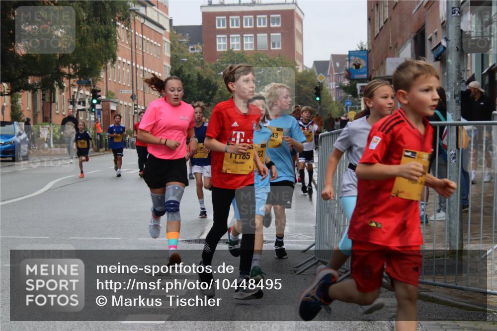 13.09.2026 - Kiel Lauf Markus Tischler http://msf.ph/oto/10448495 13.09.2026 08:53:01 Fleethörn 139, 65, 39, 22, 43 meine-sportfotos.de