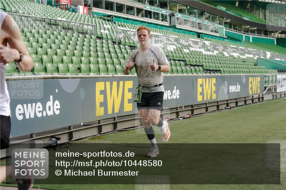 13.09.2026 - 21. swb-Marathon Bremen Michael Burmester http://msf.ph/oto/10448580 13.09.2026 12:47:47 Laufen im Stadion 382, 384, 538, 604, 621, 868, 889, 1349, 1554, 1872, 1925, 2021, 2087, 2266, 2538, 2605, 2646, 2809, 2844, 2956, 3110, 3118, 3127, 3196, 3242, 3284, 3297, 3424, 3466, 3520, 3794, 3910, 4025, 4236, 4239, 4614, 4712, 4729, 4777, 4808, 4992, 5024, 5283, 5674, 5725, 5803, 5976, 6025, 6053, 6058, 6686, 6708, 6784, 6815, 6951, 7102, 7399, 7538, 7803, 7814, 7871, 8060, 8334, 8611, 8621, 8706, 8877, 8973, 8980, 8981, 8983, 9010, 9061, 9429, 9544, 9689, 9813, 9918, 13034 meine-sportfotos.de