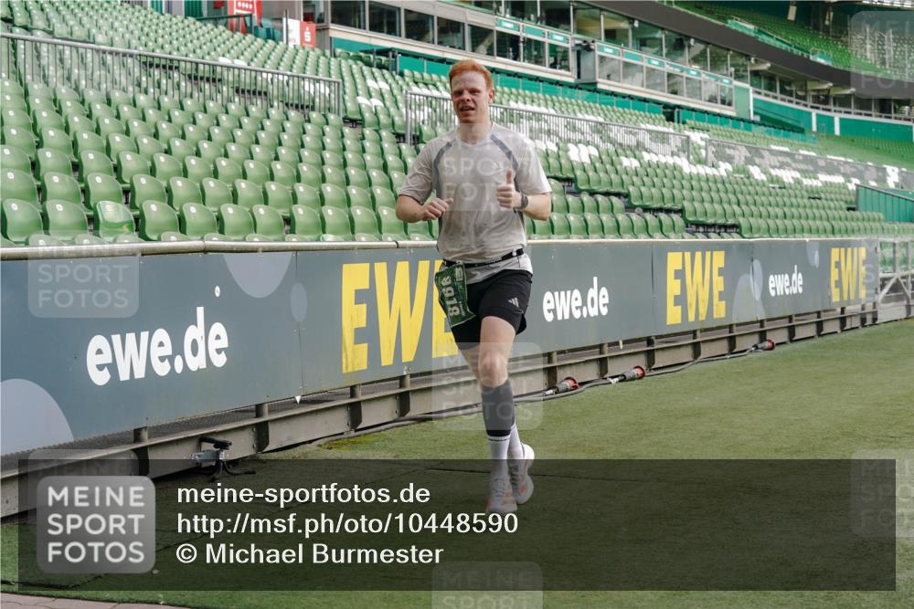 13.09.2026 - 21. swb-Marathon Bremen Michael Burmester http://msf.ph/oto/10448590 13.09.2026 12:47:47 Laufen im Stadion 382, 384, 538, 604, 621, 868, 889, 1349, 1554, 1872, 1925, 2021, 2087, 2266, 2538, 2605, 2646, 2809, 2844, 2956, 3110, 3118, 3127, 3196, 3242, 3284, 3297, 3424, 3466, 3520, 3794, 3910, 4025, 4236, 4239, 4614, 4712, 4729, 4777, 4808, 4992, 5024, 5283, 5674, 5725, 5803, 5976, 6025, 6053, 6058, 6686, 6708, 6784, 6815, 6951, 7102, 7399, 7538, 7803, 7814, 7871, 8060, 8334, 8611, 8621, 8706, 8877, 8973, 8980, 8981, 8983, 9010, 9061, 9429, 9544, 9689, 9813, 9918, 13034 meine-sportfotos.de