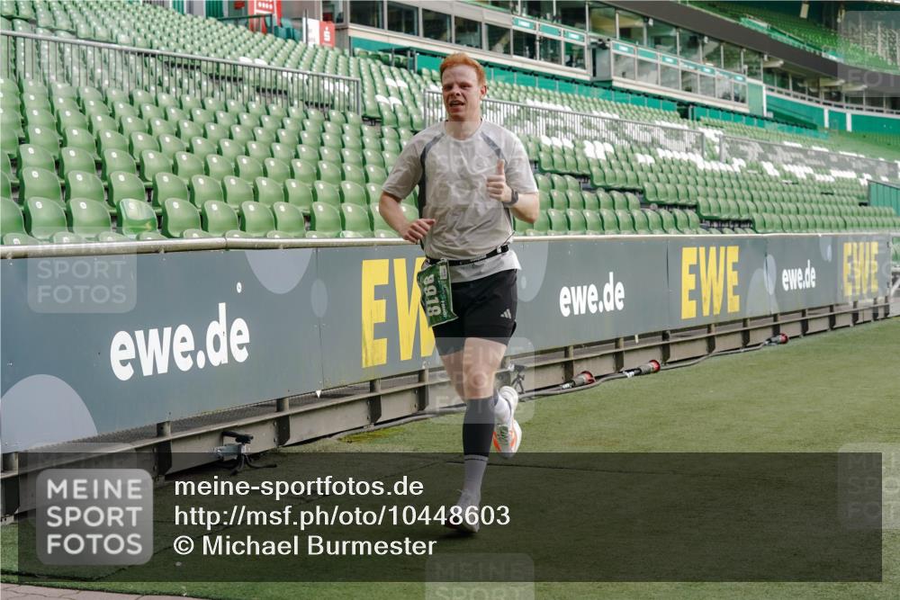 13.09.2026 - 21. swb-Marathon Bremen Michael Burmester http://msf.ph/oto/10448603 13.09.2026 12:47:47 Laufen im Stadion 382, 384, 538, 604, 621, 868, 889, 1349, 1554, 1872, 1925, 2021, 2087, 2266, 2538, 2605, 2646, 2809, 2844, 2956, 3110, 3118, 3127, 3196, 3242, 3284, 3297, 3424, 3466, 3520, 3794, 3910, 4025, 4236, 4239, 4614, 4712, 4729, 4777, 4808, 4992, 5024, 5283, 5674, 5725, 5803, 5976, 6025, 6053, 6058, 6686, 6708, 6784, 6815, 6951, 7102, 7399, 7538, 7803, 7814, 7871, 8060, 8334, 8611, 8621, 8706, 8877, 8973, 8980, 8981, 8983, 9010, 9061, 9429, 9544, 9689, 9813, 9918, 13034 meine-sportfotos.de